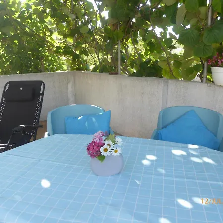 Orsic 公寓 克尔克