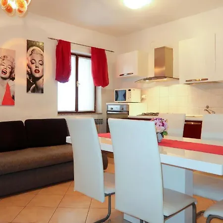 Orsic Apartman Krk Town